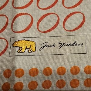 Jack Nicklaus Men’s Polka Dot Hanky.